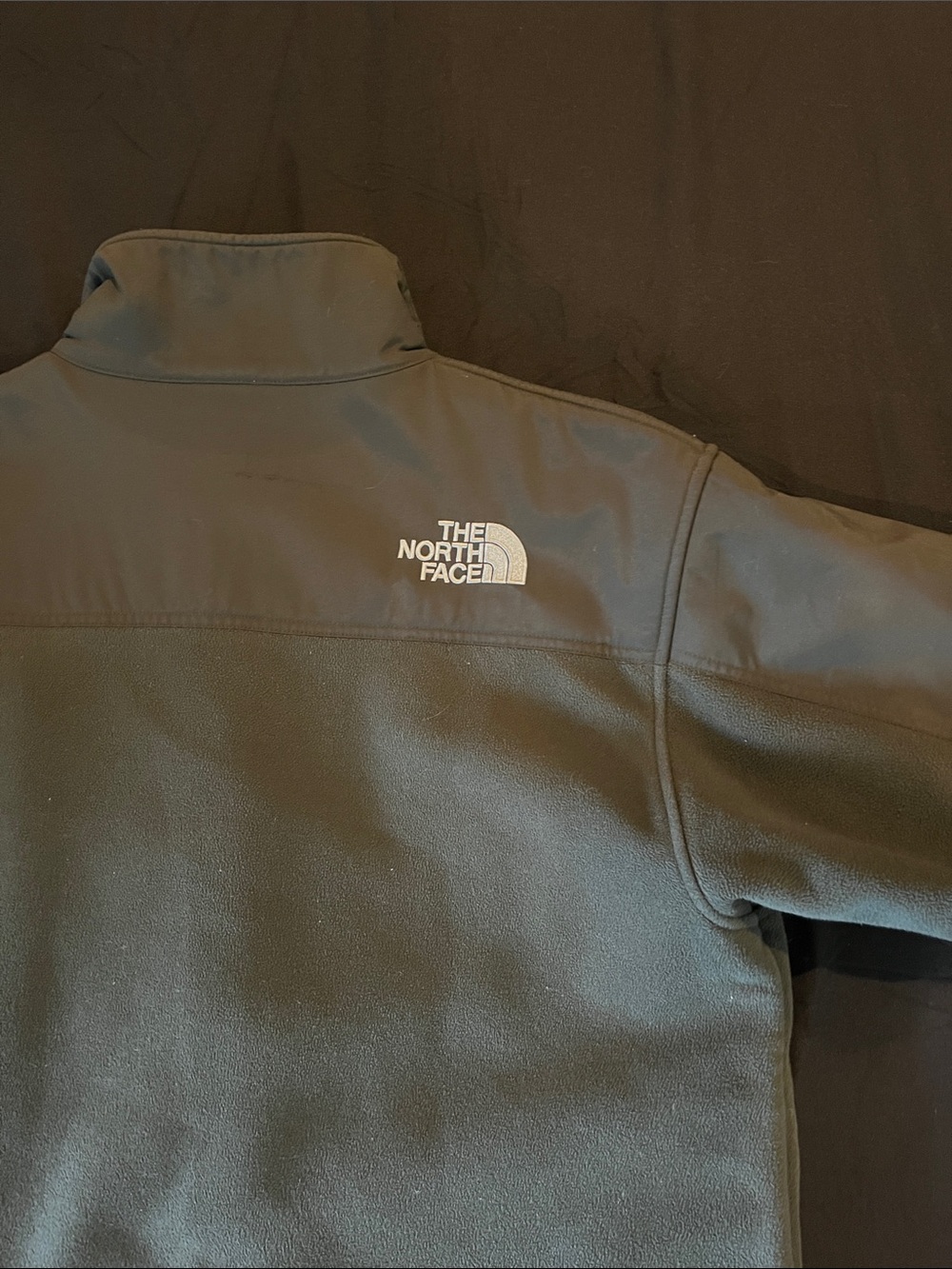 The North Face Men's Dark Green Full-Zip Fleece Jacket - Picture 4 of 5